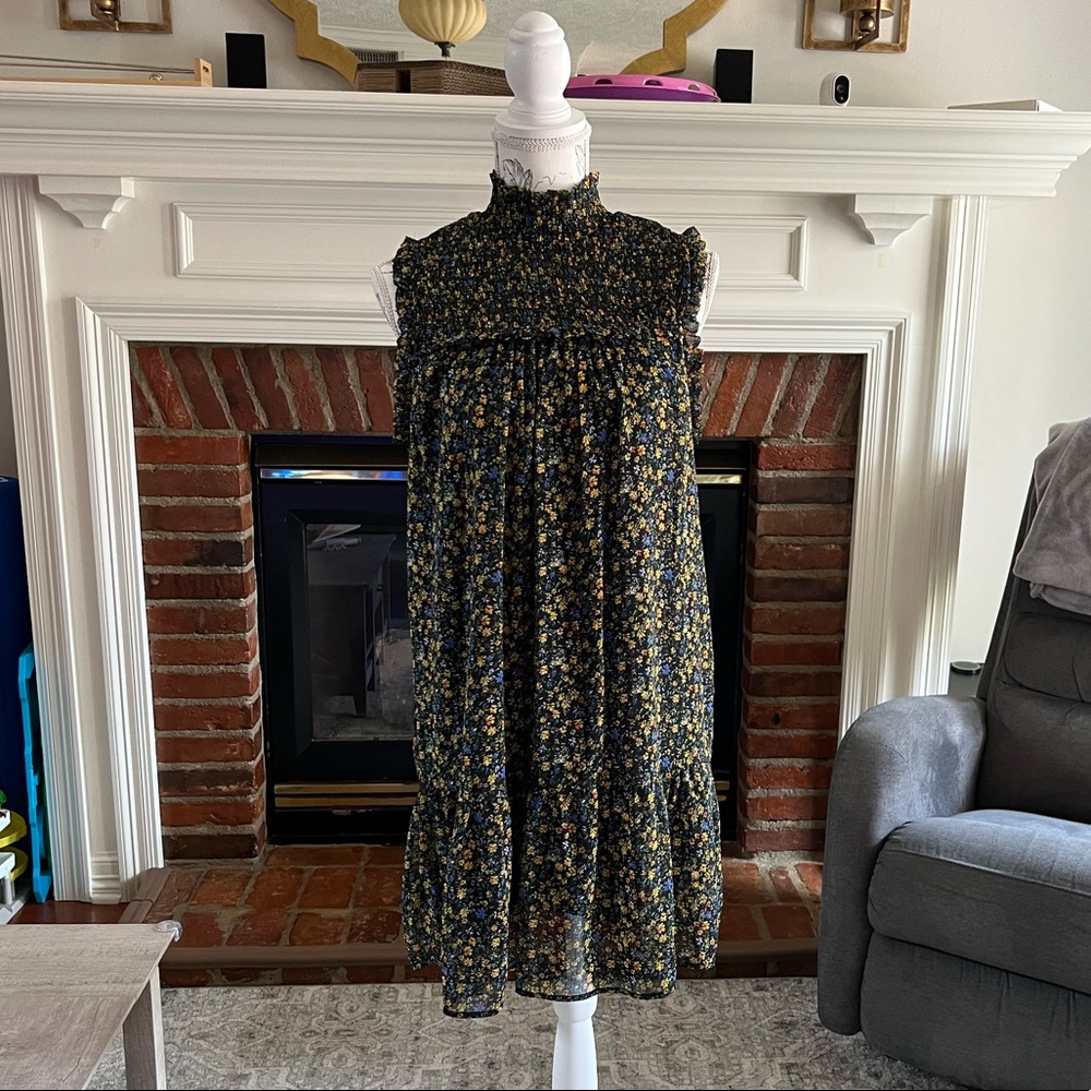 Set of 2 - Smocked Top Mock Neck Ruffle Floral Boho Dress Sz L - Picture 2 of 9